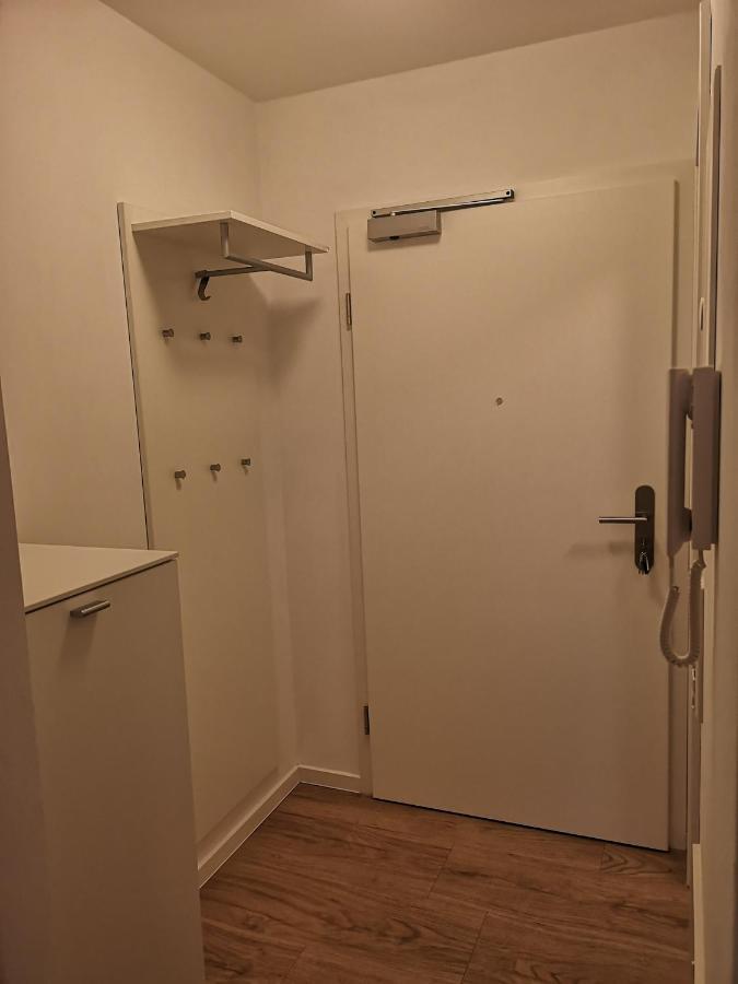 Appartement Beautiful Flat, Near Westpark & Hostpital, Easy Parking à Ingolstadt Extérieur photo